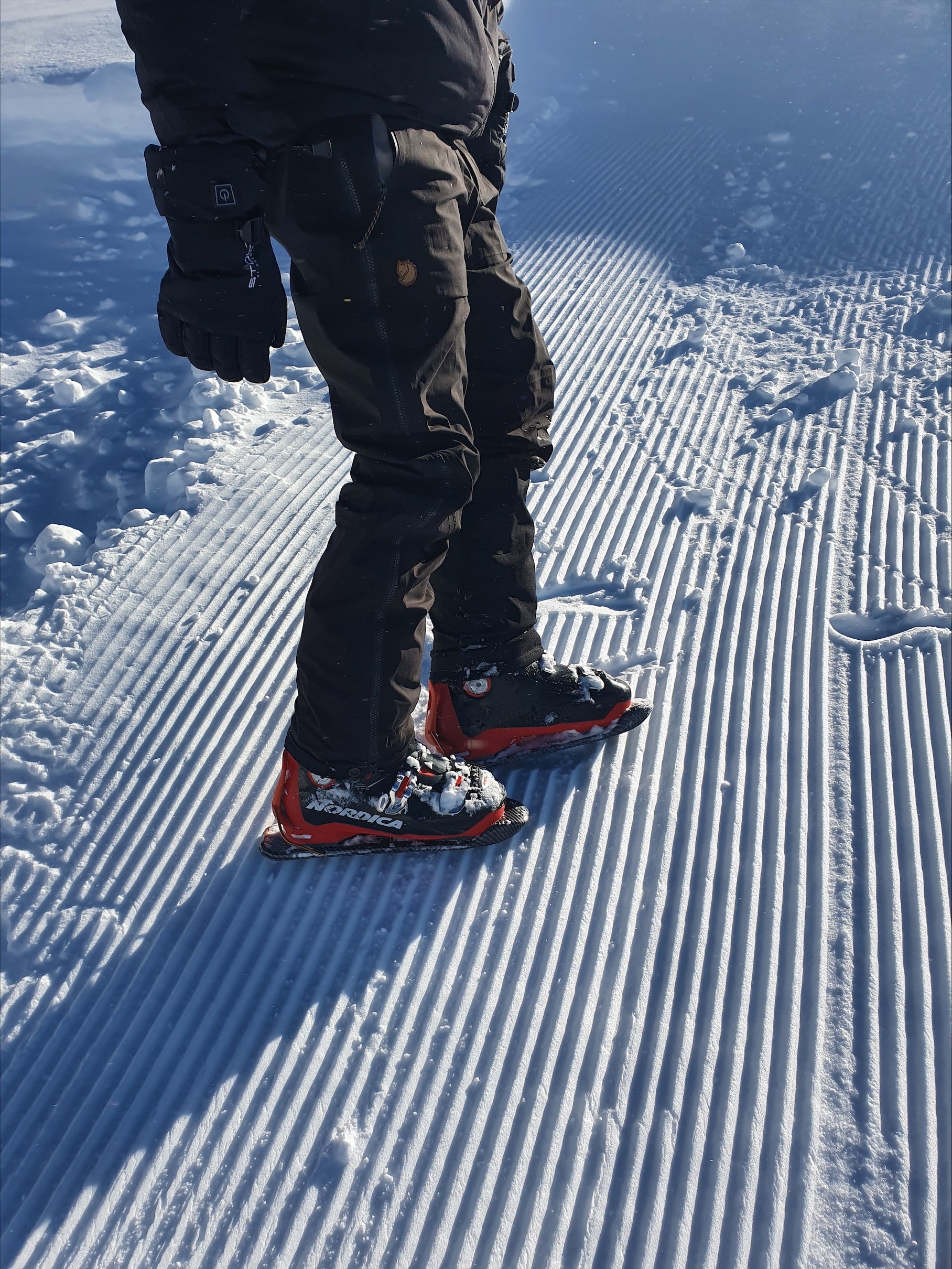 BootSki ADULT SIZE Solid Black